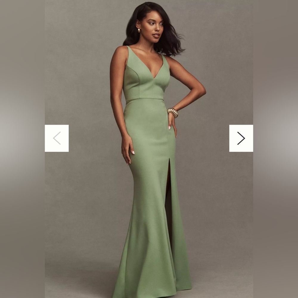 Elegant Sleeveless Dress
